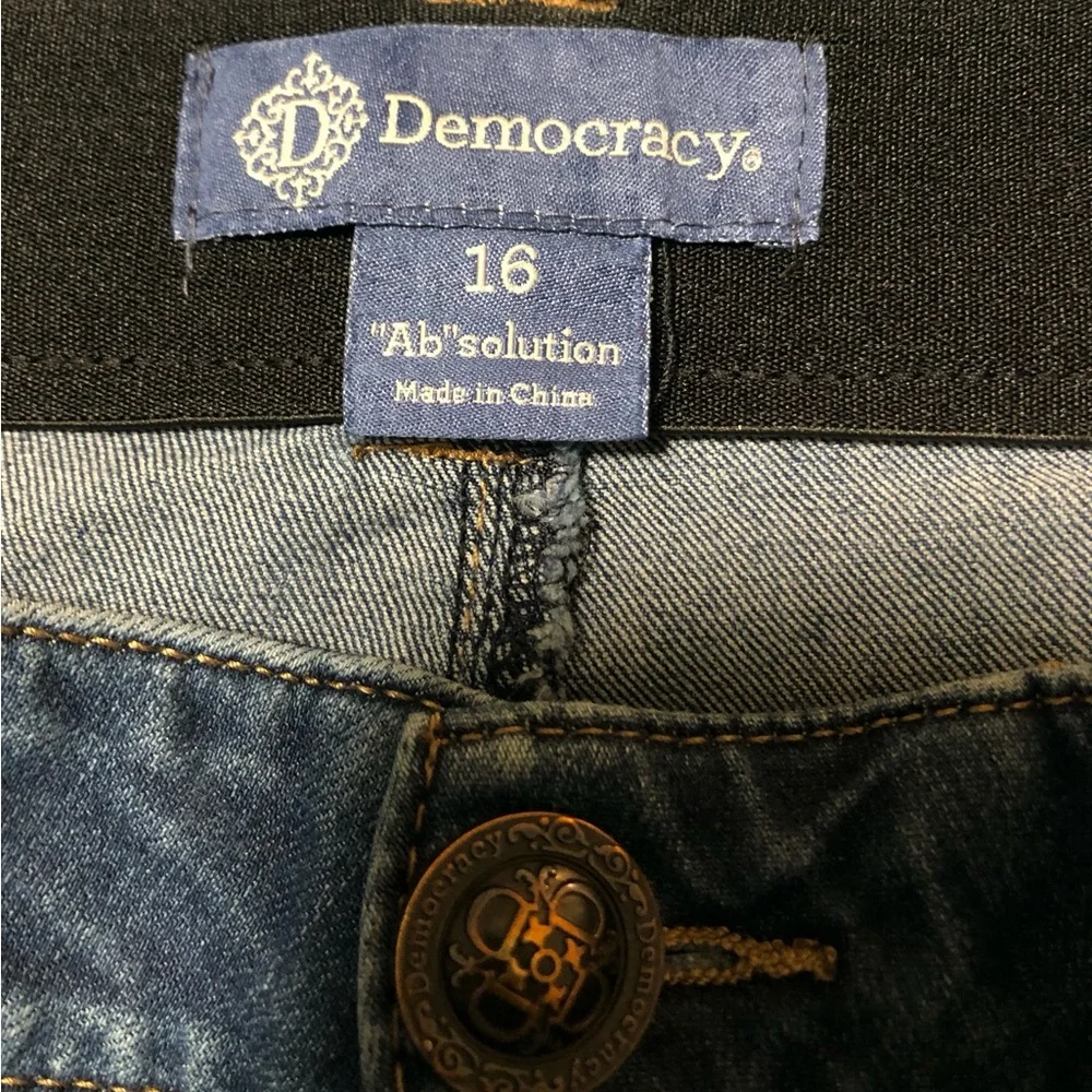 Democracy Blue Skinny Jeans Versatile Style - Picture 3 of 3